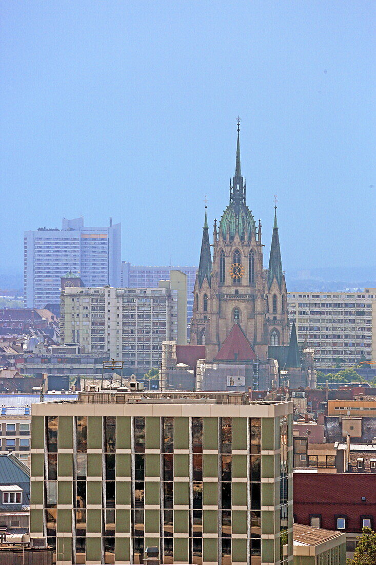 Blick vom Turm der Peterskirche auf die Paulskirche, München, Oberbayern, Bayern, Deutschland