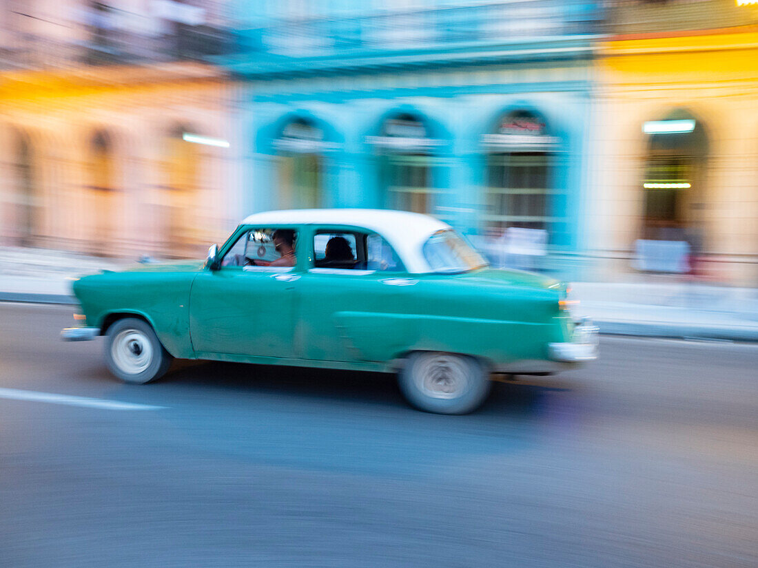 Cuba, Havana, Havana Vieja, UNESCO World Heritage Site, classic car in motion