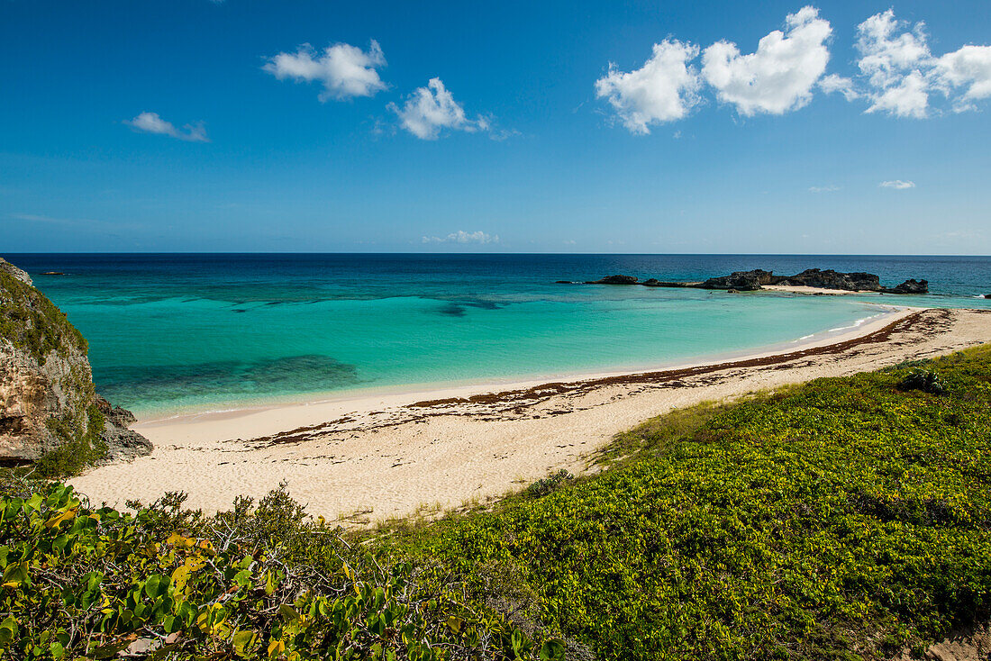 Dragon Cay and Mudjin Harbour Beach, Middle Caicos, Turks and Caicos Islands, Caribbean.