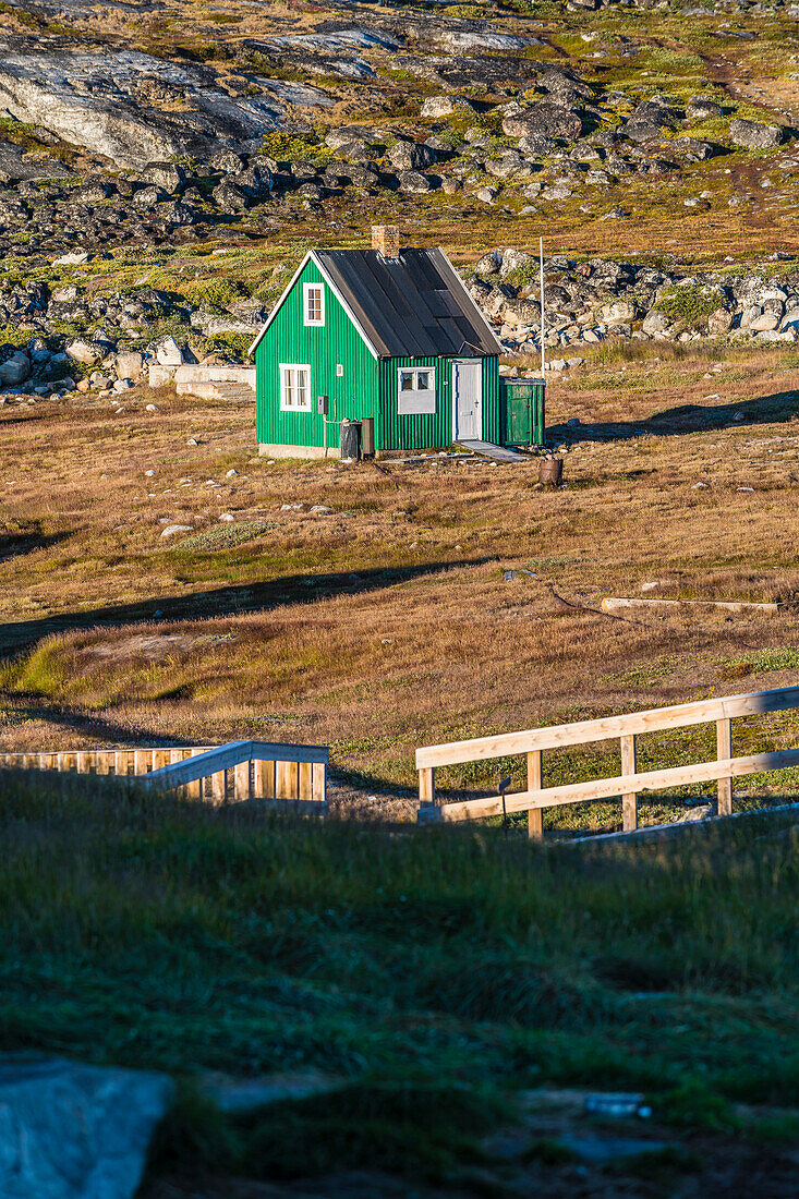 Wohnhaus in der kleinen Siedlung Ilimanaq, Diskobucht, Baffin Bay, Ilulissat, Grönland