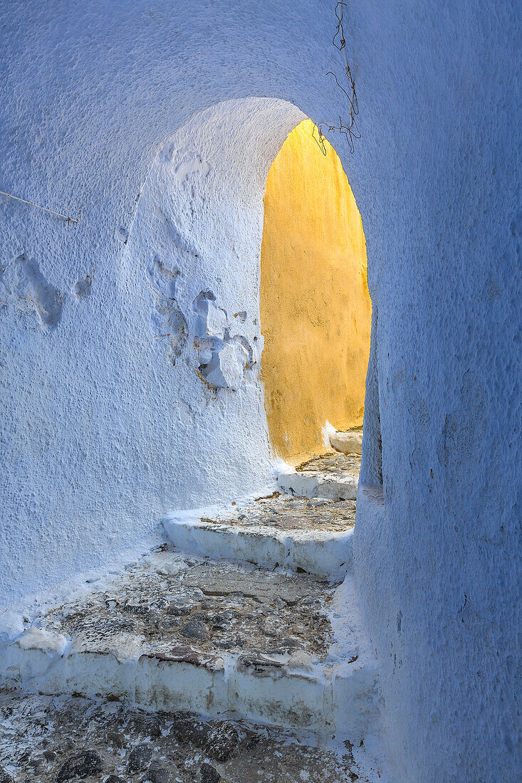 Europe, Greece, Santorini, Pyrgos. Building passageway