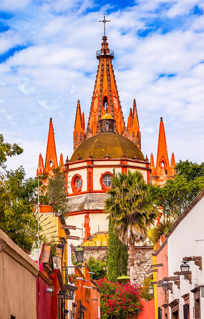 Aldama Street Parroquia Archangel Church. Dome Steeple, San Miguel de Allende, Mexico. Parroaguia created in 1600s.
