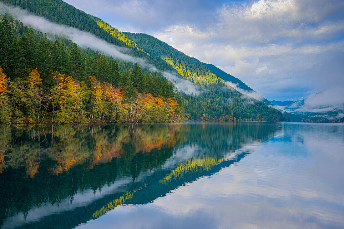 USA, Washington State, Olympic National Park. Crescent Lake landscape