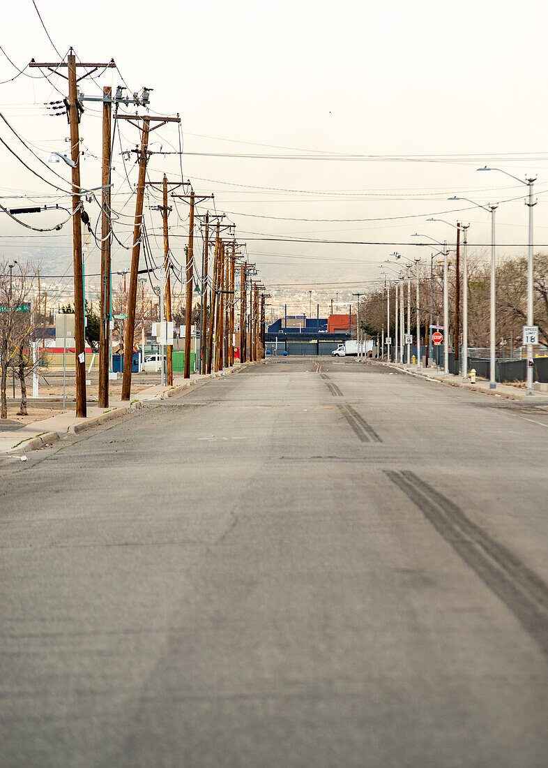 Coal Avenue leading out of Albuquerque, New Mexico.