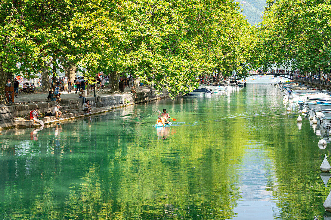 Canal du Vassé with direct access to Lac d'Annecy, Annecy, Haute-Savoie, Auvergne-Rhône-Alpes, France