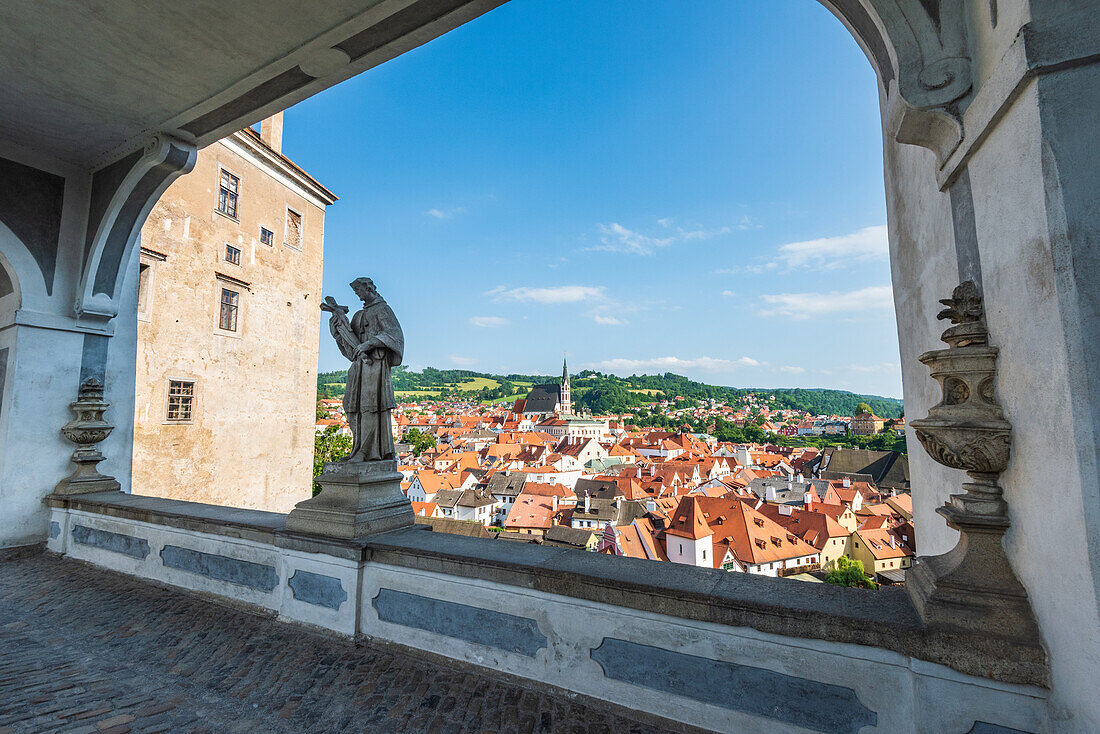 Cloak Bridge at the Castle with a view of the historic Old Town and the Vltava River in Cesky Krumlov, South Bohemia, Czech Republic