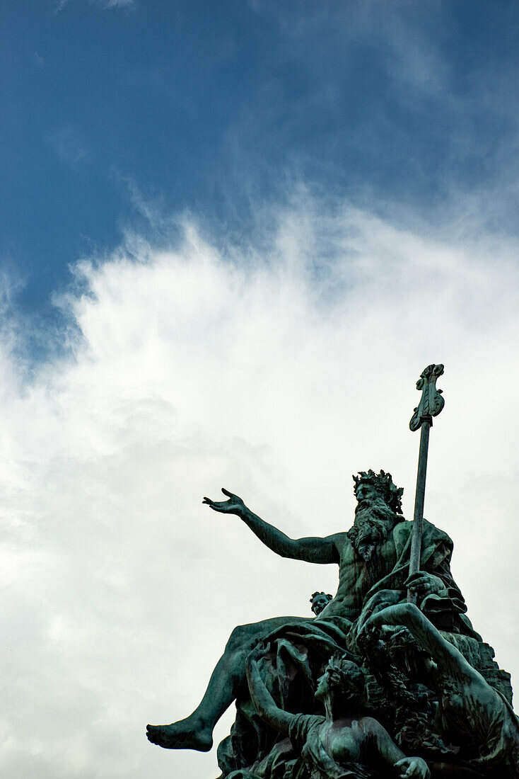 Vater Rhein und seine töchter statue in front of the K21 Kunstsammlung in Dusseldorf, Germany.