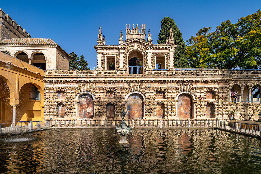 The Galería del Grutesco grotto gallery and the Mercury Pond or Estanque Del Mercurio, Gardens of the Alcázar Royal Palace, Seville Andalusia, Spain