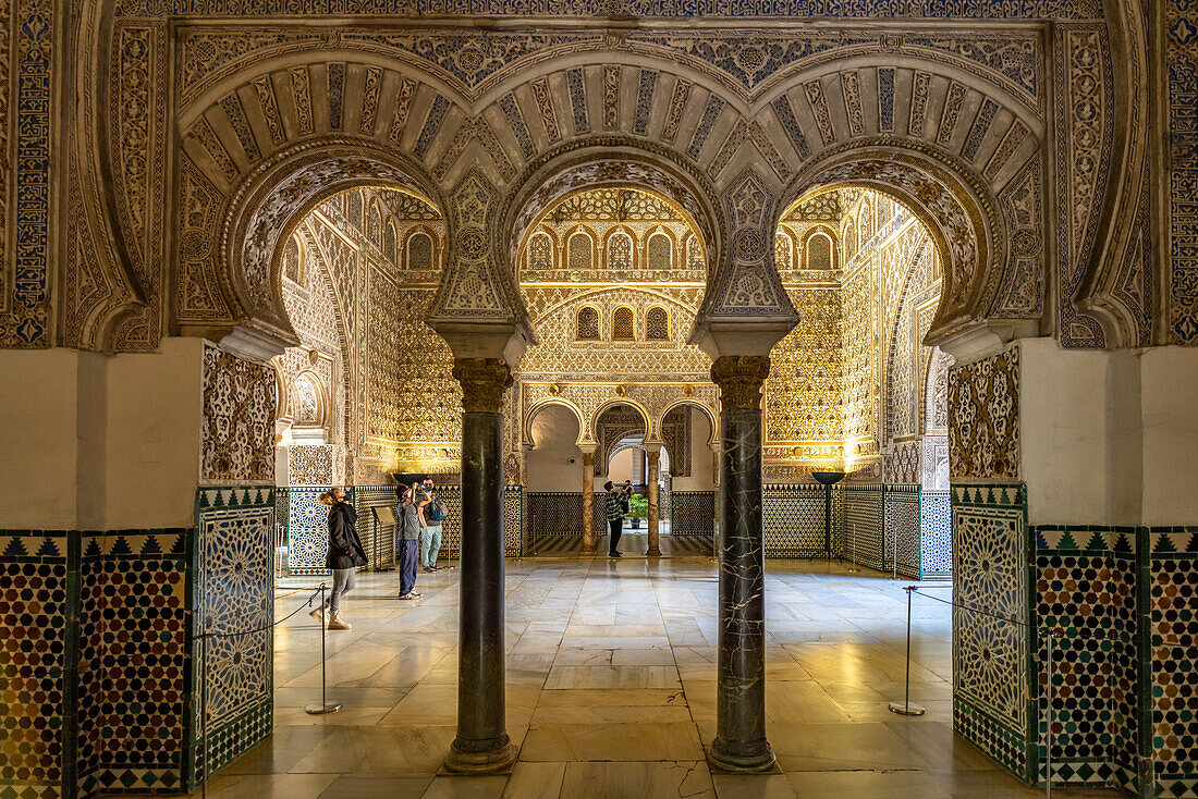 Botschaftersaal Salón de Embajadores, Königspalast Alcázar, Sevilla Andalusien, Spanien 