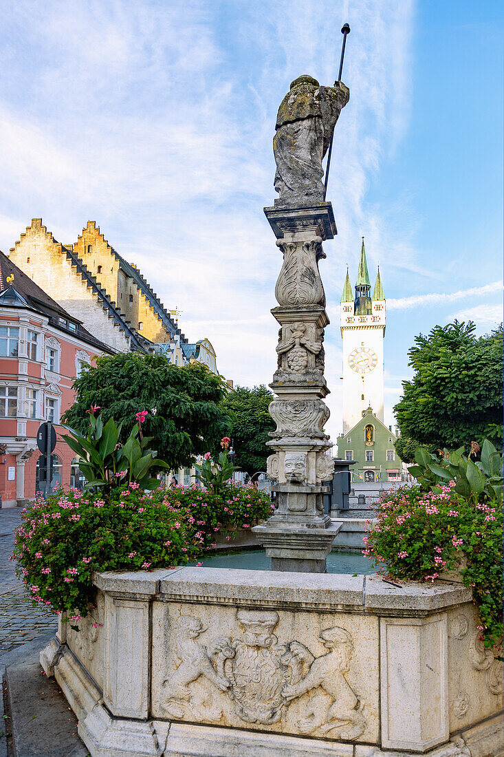 Ludwigsplatz with St. Jakobs Fountain and City Tower in Straubing in Lower Bavaria in Germany