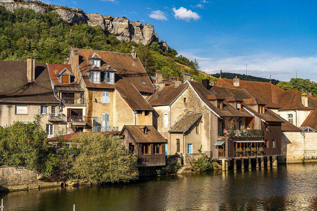 Old town houses on the Loue river in Ornans, Bourgogne-Franche-Comté, France, Europe