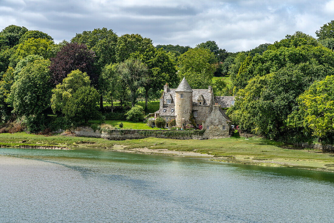 Manoir de la Tour d'Argent am Fluss Douron in Locquirec, Bretagne, Frankreich