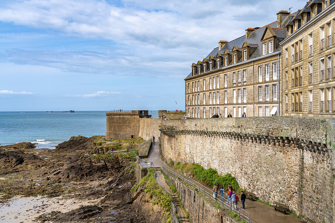 Stadtmauer von Saint Malo, Bretagne, Frankreich