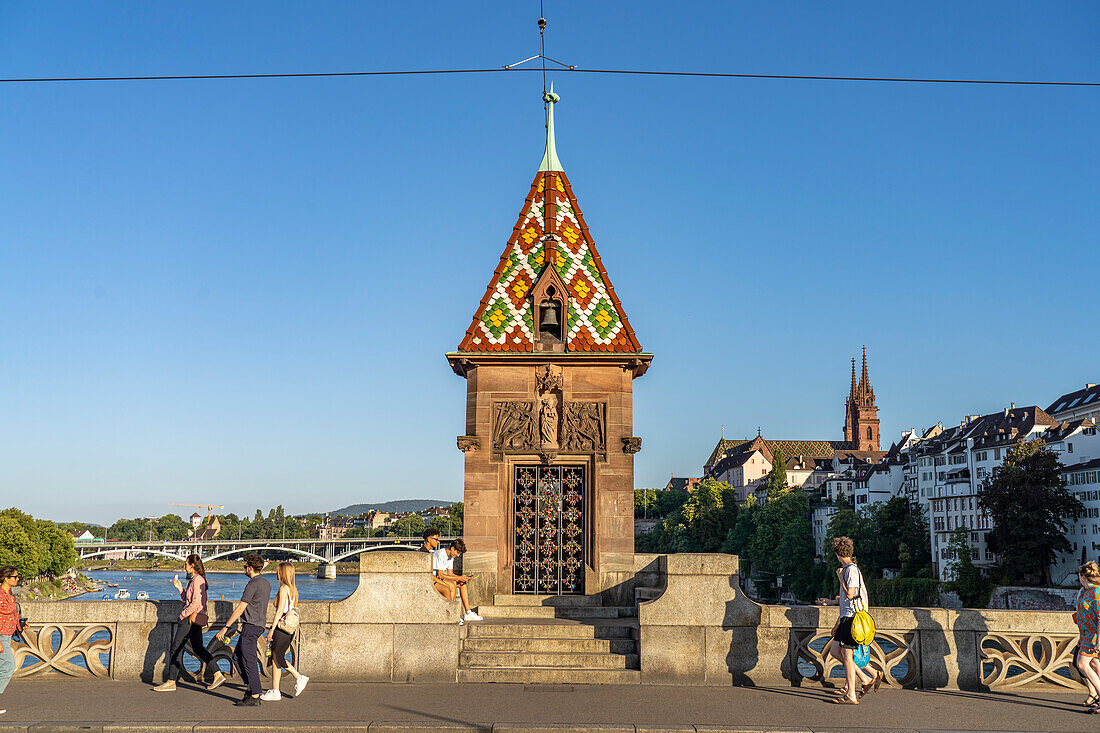 Brückenkapelle auf der Mittleren Brücke in Basel, Schweiz, Europa