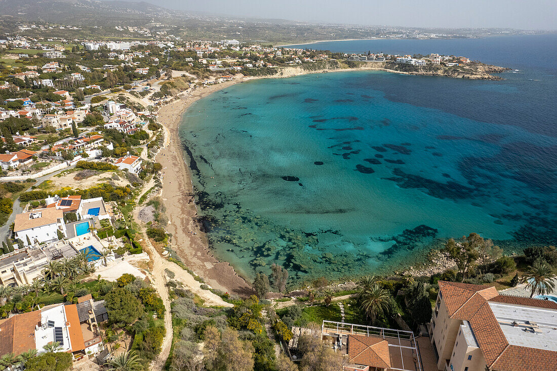 Strand der Coral Bay aus der Luft gesehen, Zypern, Europa  