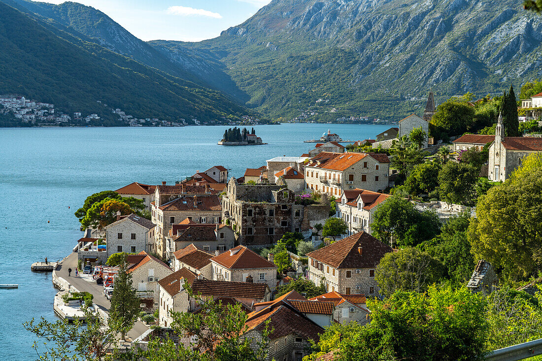 Perast and the islands of St. George / Sveti Ðorde and St. Mary on the Rock / Gospa od Škrpjela on the Bay of Kotor, Montenegro, Europe