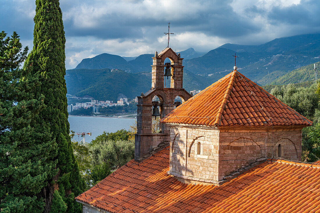 Das Kloster Praskvica in Celobrdo bei Budva, Montenegro, Europa 