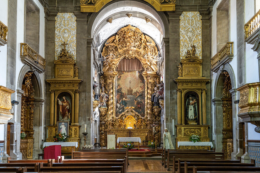 Innenraum der Kirche Igreja de São Nicolau, Porto, Portugal, Europa  