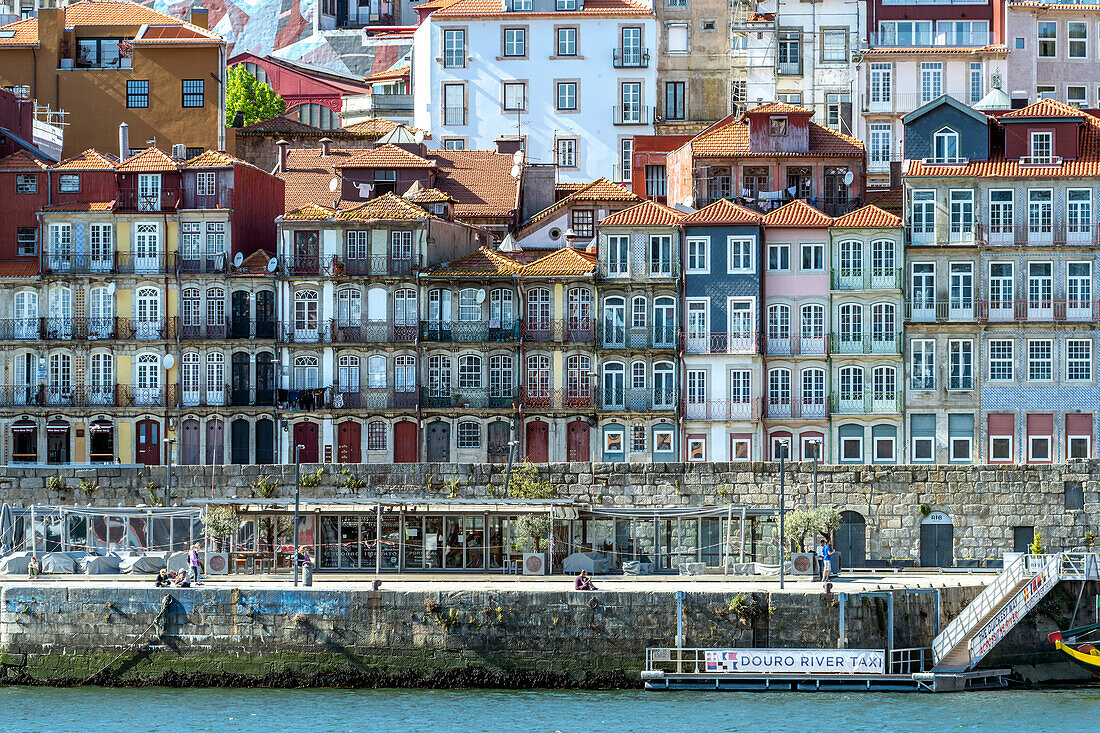 Typical houses on the Douro promenade Cais de Ribeira in the old town of Porto, Portugal, Europe