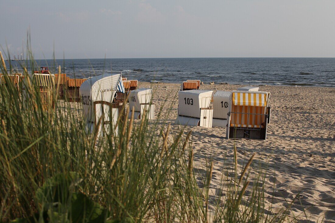 Strandkörbe an der Ostsee, Mecklenburg-Vorpommern, Deutschland
