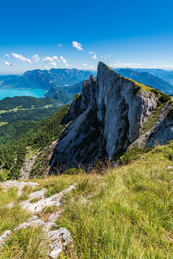 View from the Schafberg on the Spinnerin, the Attersee and the Höllengebirge, Salzkammergut, Austria