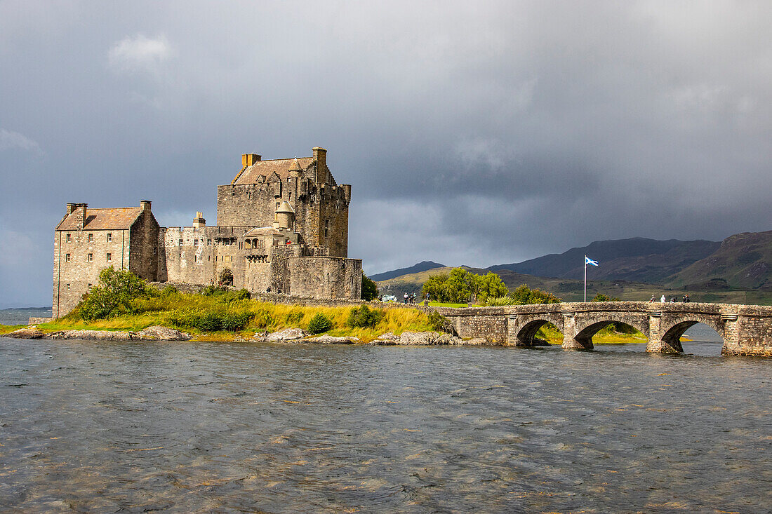 The original castle was built on this site in the 13th century to protect the lands of Kintail from the Vikings.