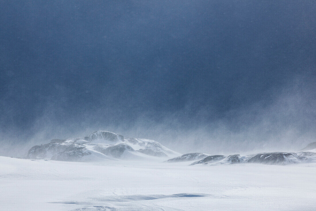Grönland, Nuuk, Schneesturm im Spätfrühling