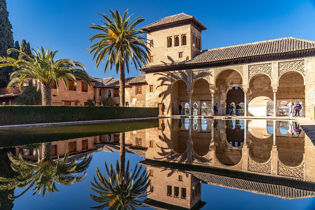 Der Partal Palast, Welterbe Alhambra in Granada, Andalusien, Spanien 