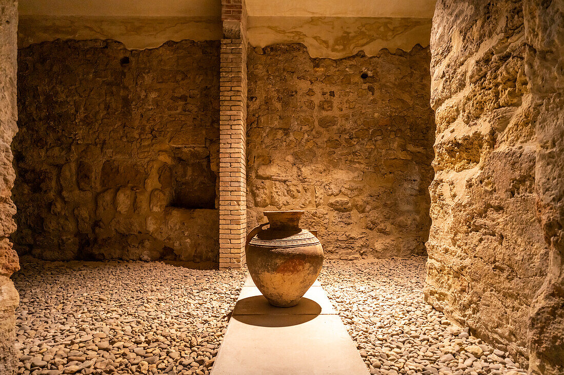 Clay jar, Baños califales - Arab Baths in Cordoba, Andalusia, Spain