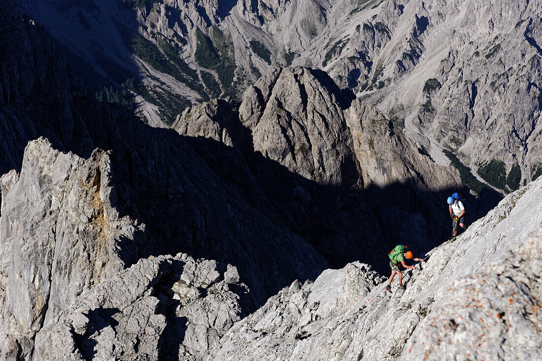 Via ferrata climbers on the way to the southern tip of the Watzmann, Berchtesgaden, Bavaria, Germany.