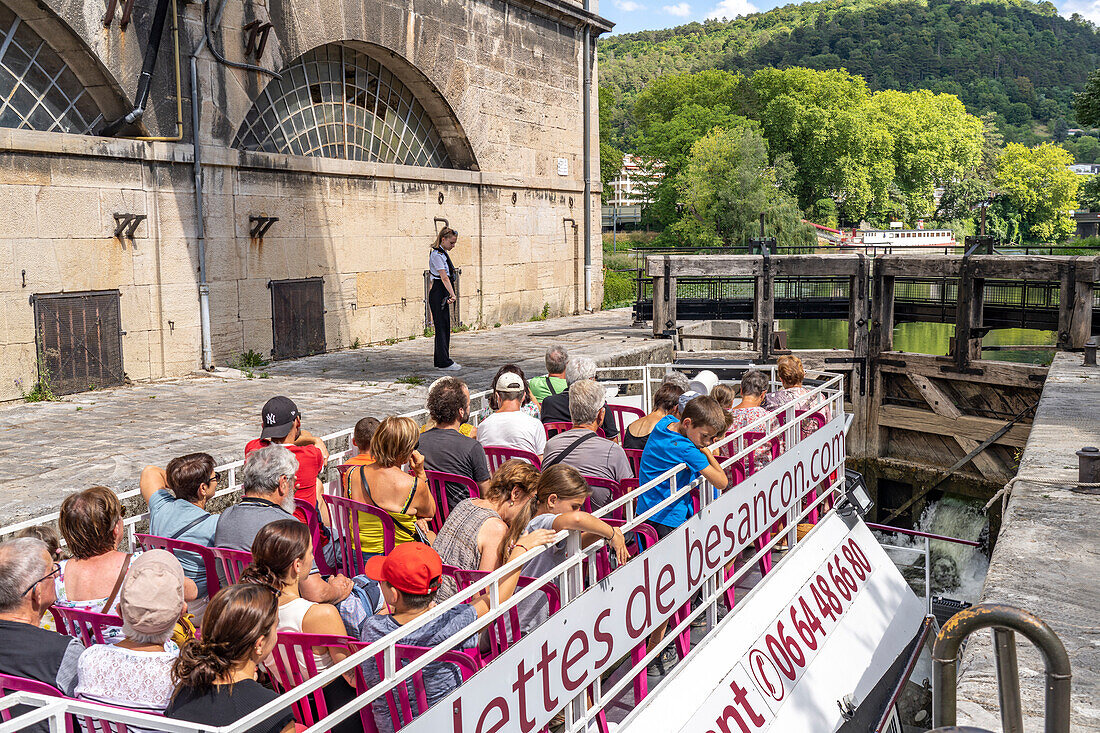 Excursion boat in a lock on the Doubs River, Besancon, Bourgogne-Franche-Comté, France, Europe
