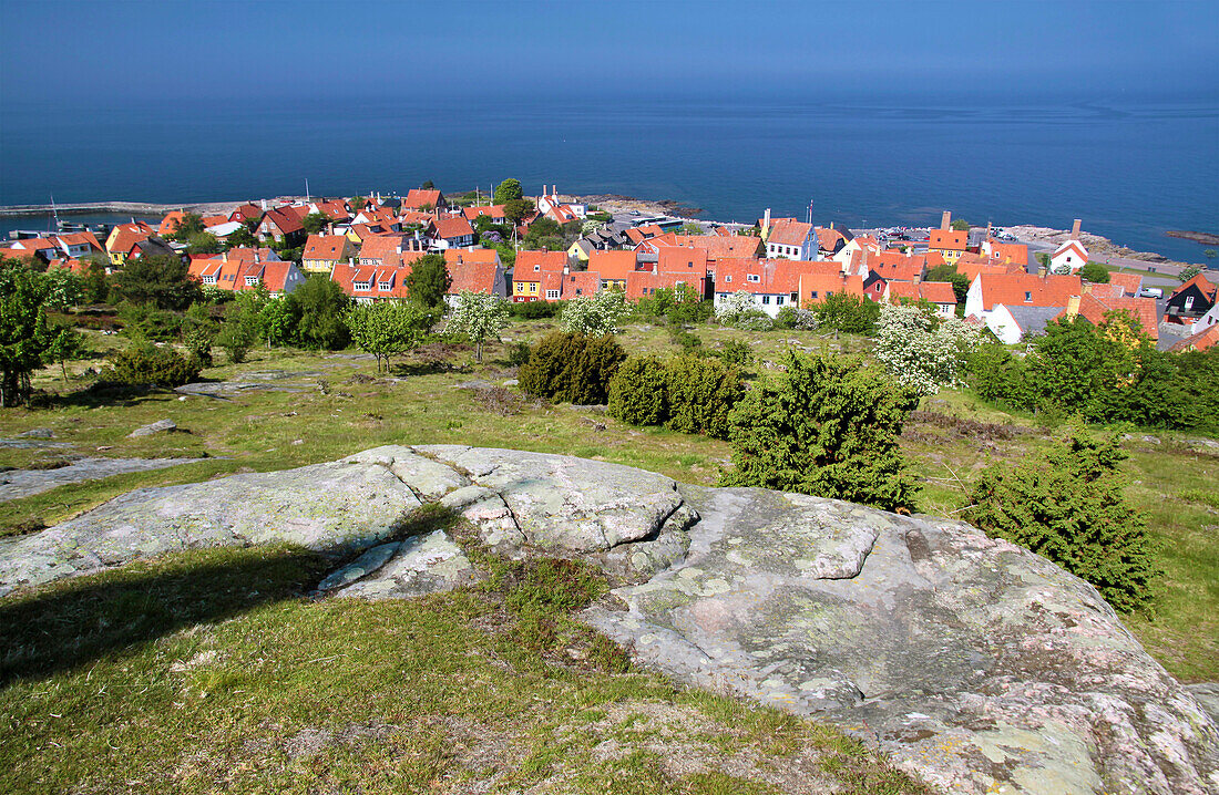 Blick auf Gudhjem auf Bornholm, Dänemark