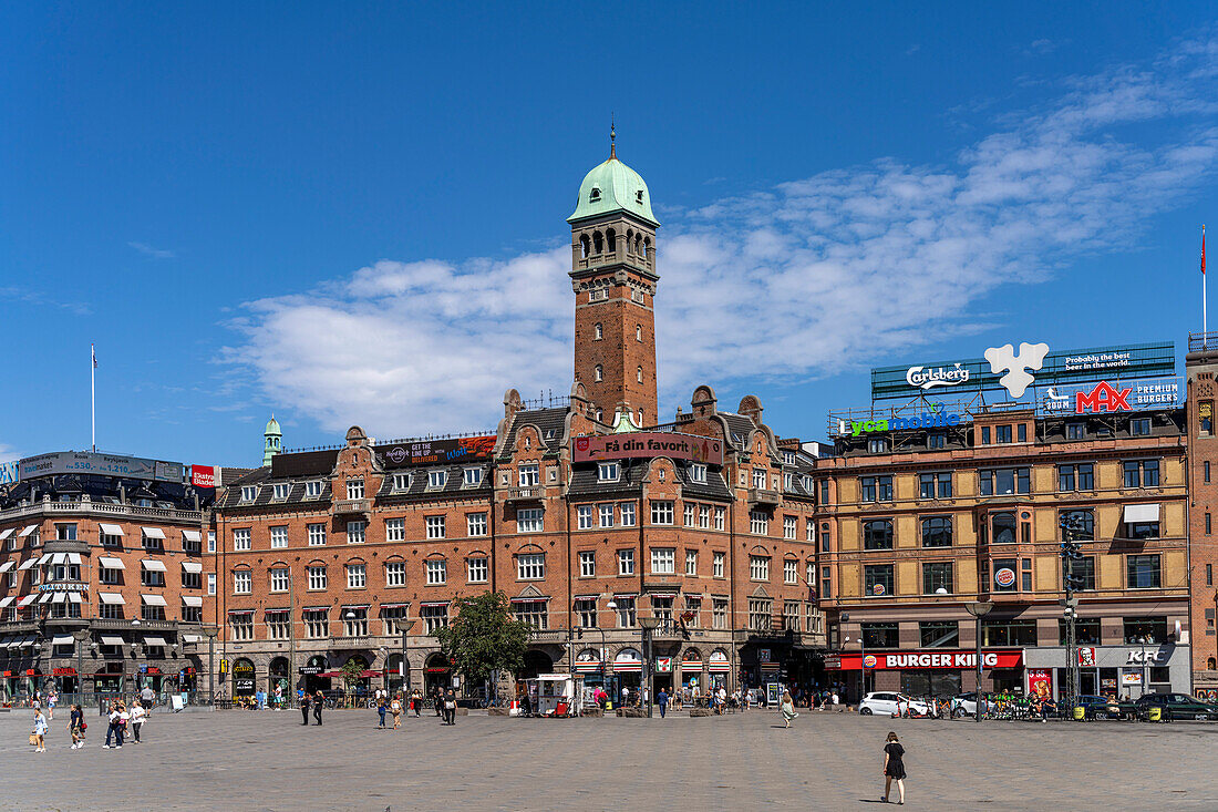 Das ehemaligs Hotel Bristol auf dem Rathausplatz, Rådhuspladsen, in der dänischen Hauptstadt  Kopenhagen, Dänemark, Europa