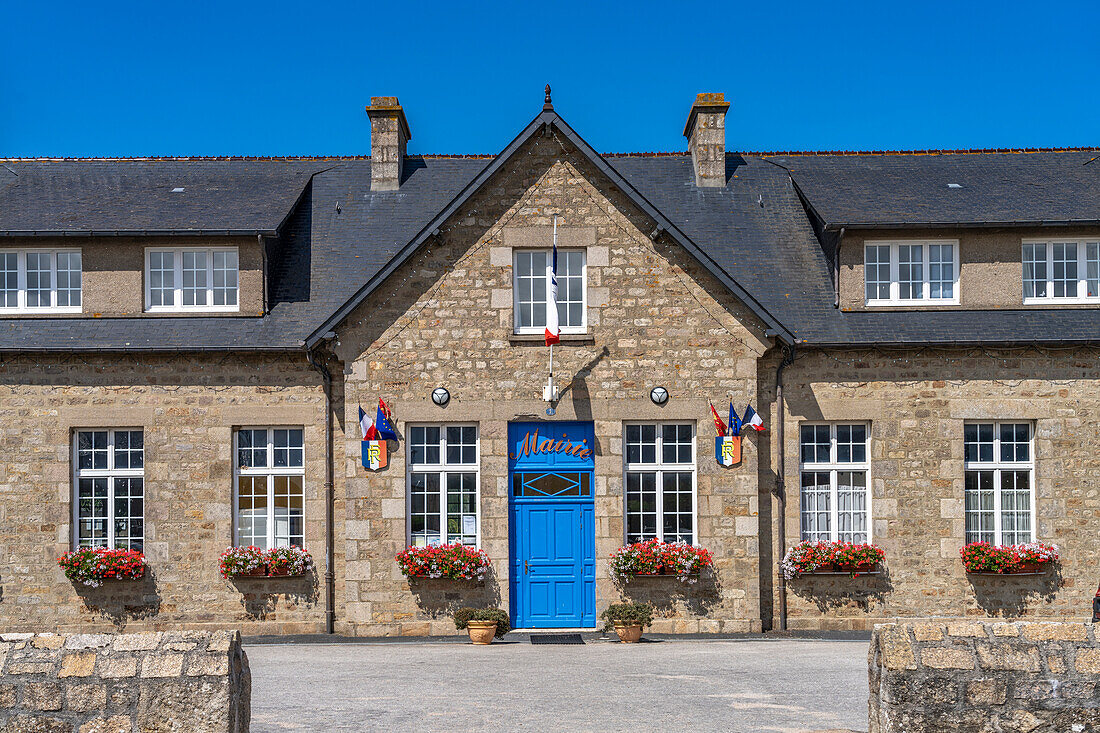 Rathaus in Gatteville-le-Phare, Normandie, Frankreich  