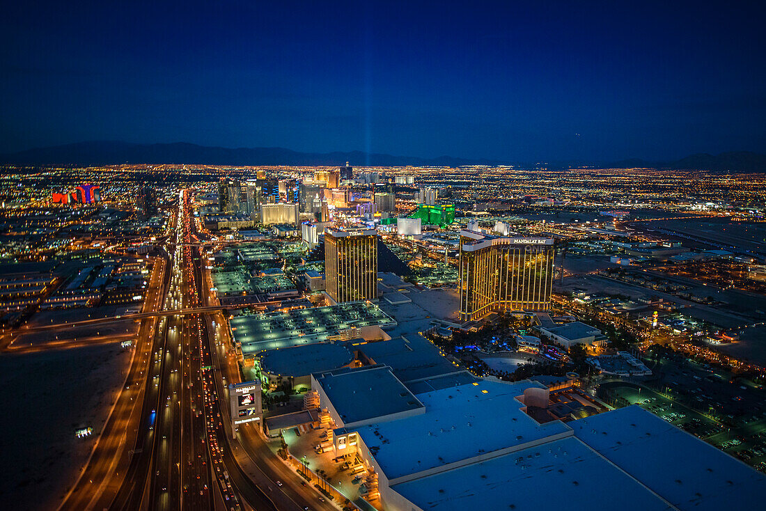 Las Vegas Stadtbild in der Abenddämmerung.