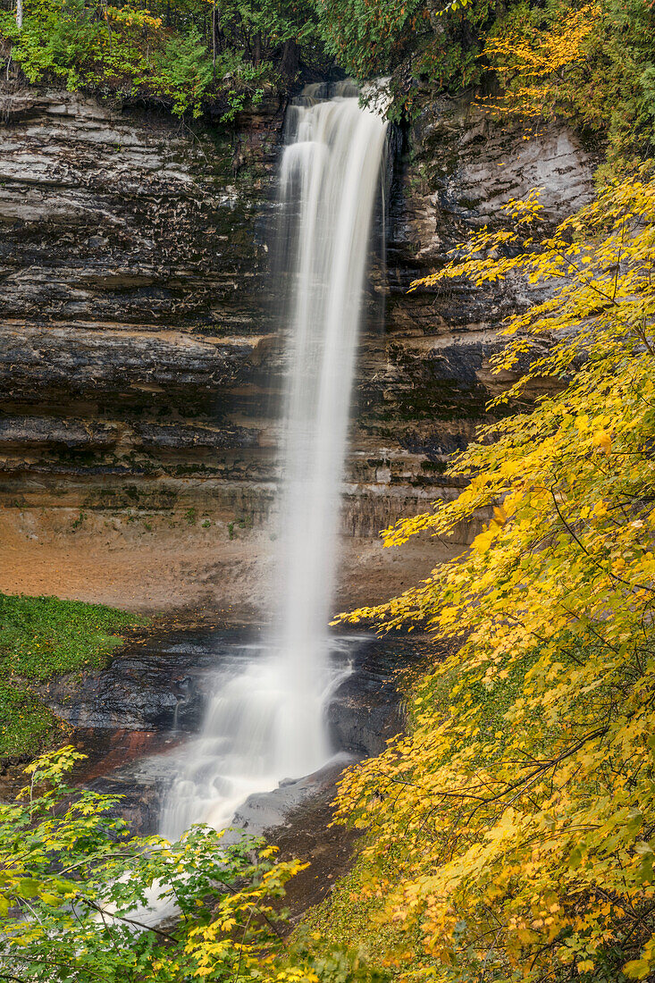 Munising Falls, Pictured Rocks National Lakeshore, Alger County, obere Halbinsel von Michigan in der Nähe von Munising