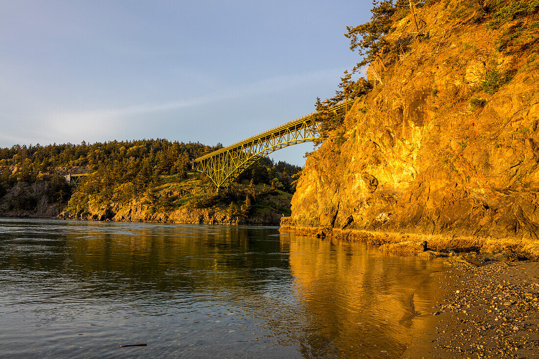 Deception Pass Bridge at Deception Pass State Park, Washington State, USA