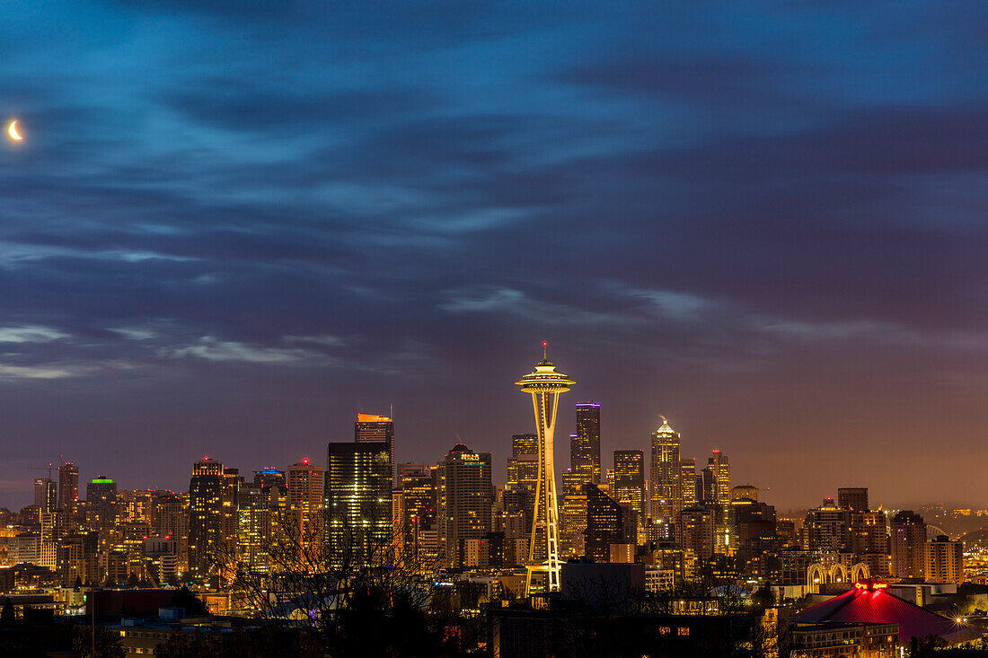 Skyline der Stadt vom Kerry Park in der Innenstadt von Seattle, Washington State, USA