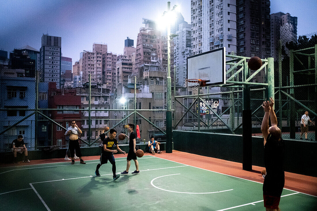 Illustration of daily life in Hong Kong