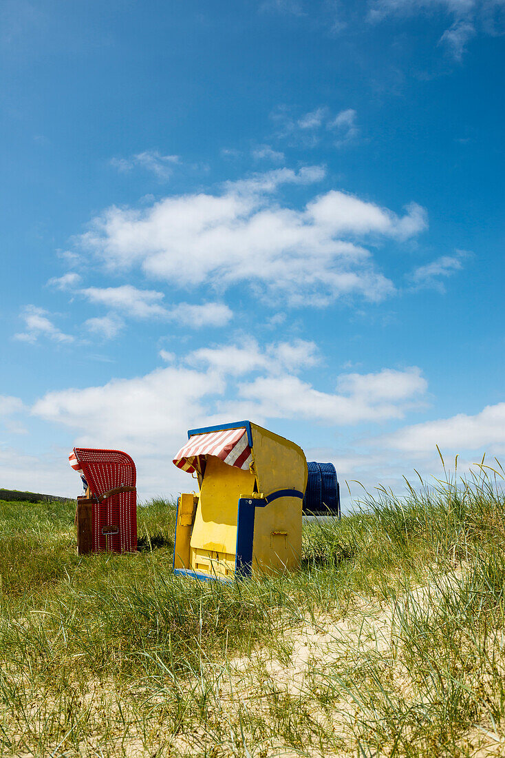 Beach chairs, Duhnen, Cuxhaven, North Sea, Lower Saxony, Germany