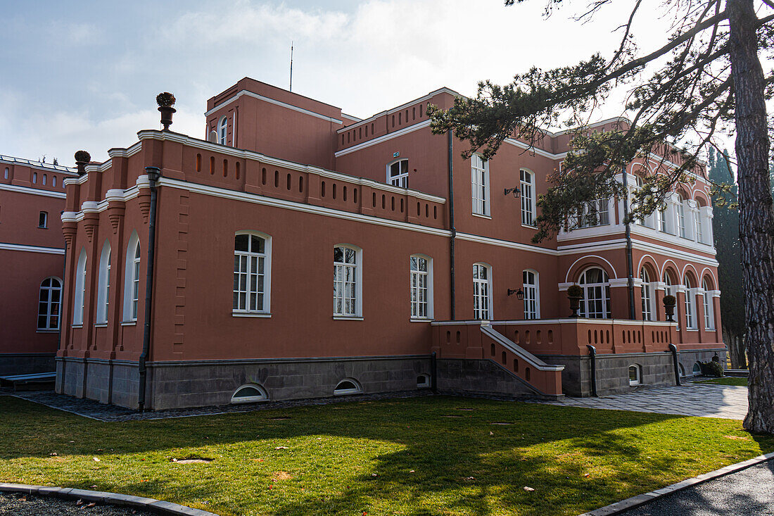 Bekannte touristische Sehenswürdigkeit, Chateau Mukhrani, in der Nähe von Tiflis, Georgien