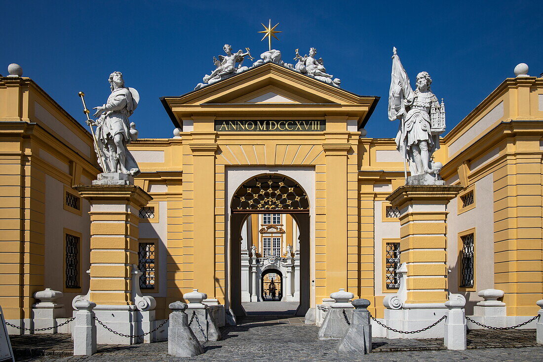 Entrance to the magnificent Melk Abbey (Stift Melk), Melk, Wachau, Lower Austria, Austria, Europe
