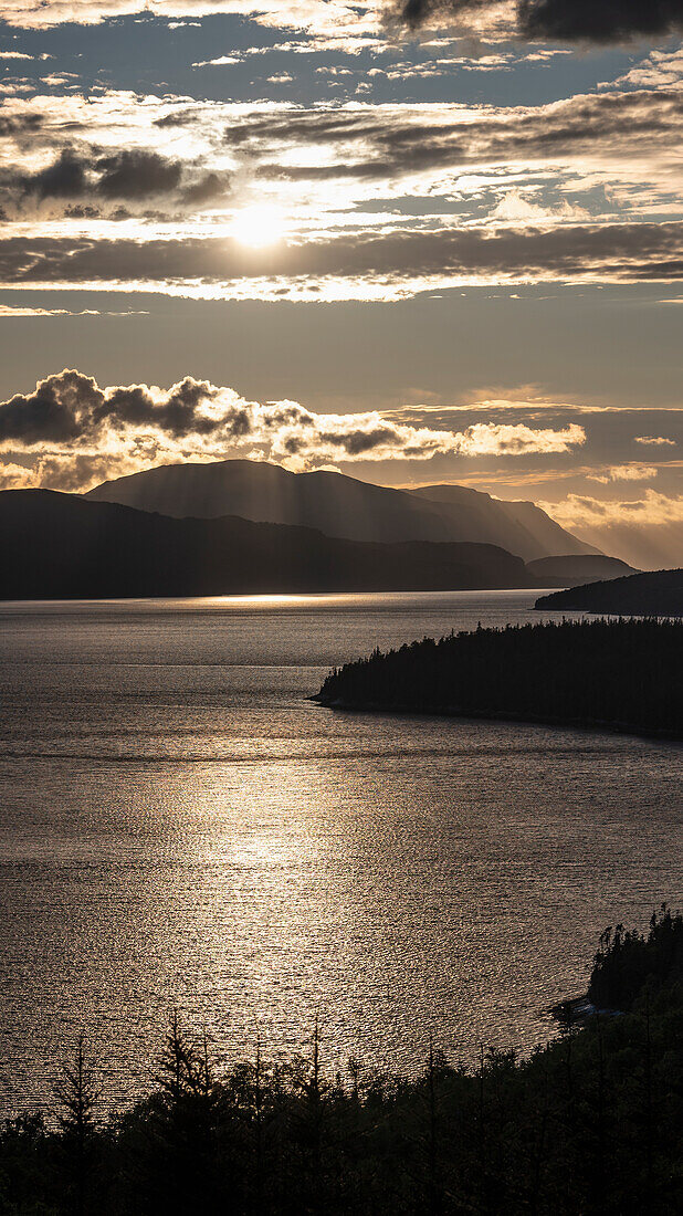 Canada, Labrador, Newfoundland, Scenic view across bay to?Gros?Morne?National Park