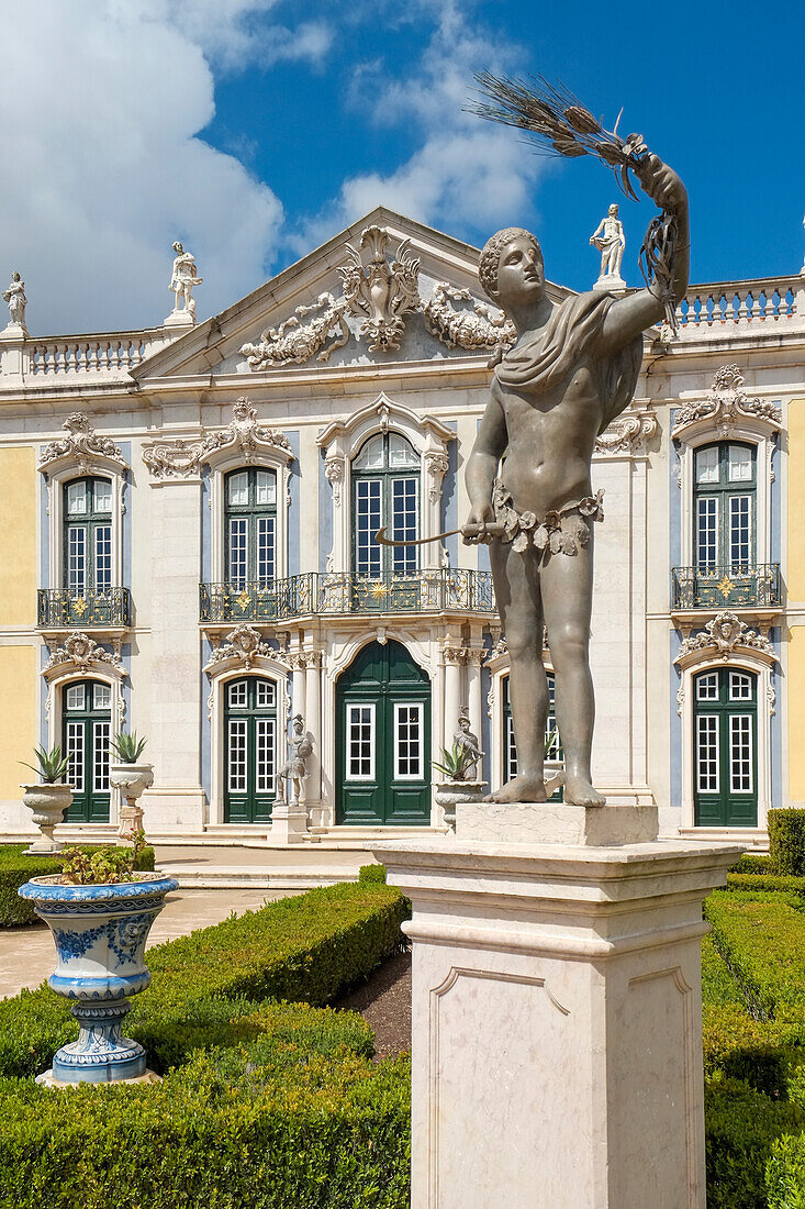 Portugal, Lissabon, Innenhof des Königspalastes