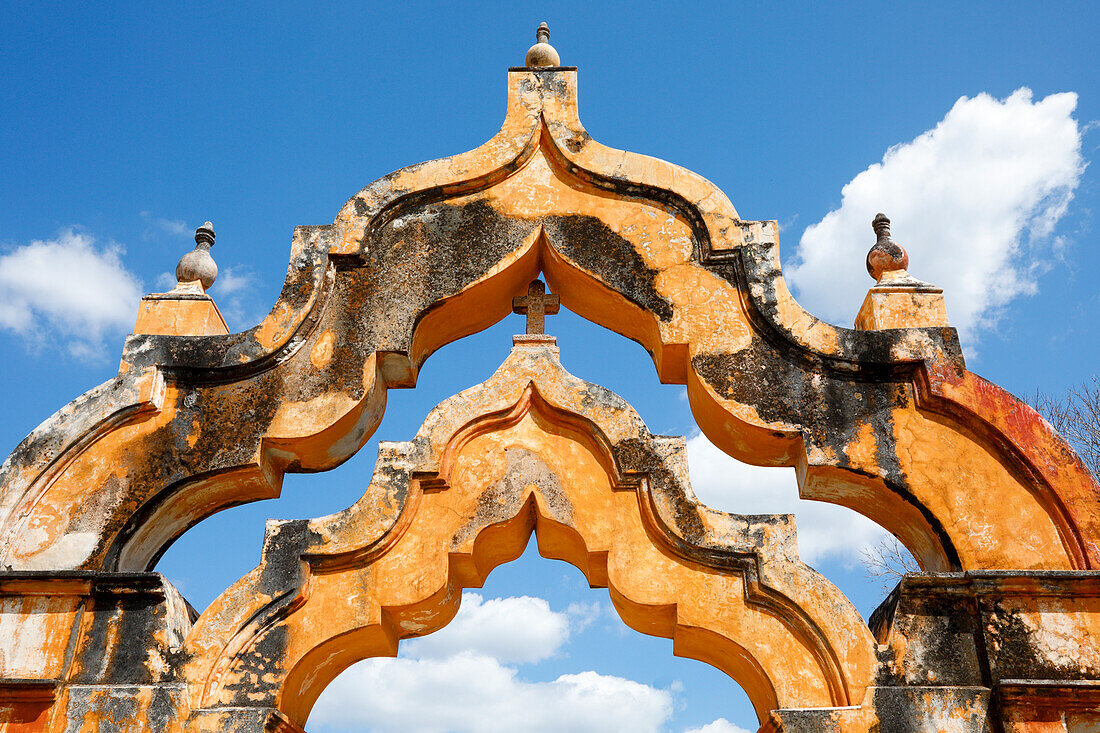 Mexico, Yucatan, Architectural detail of old arch representing 1000 head of cattle