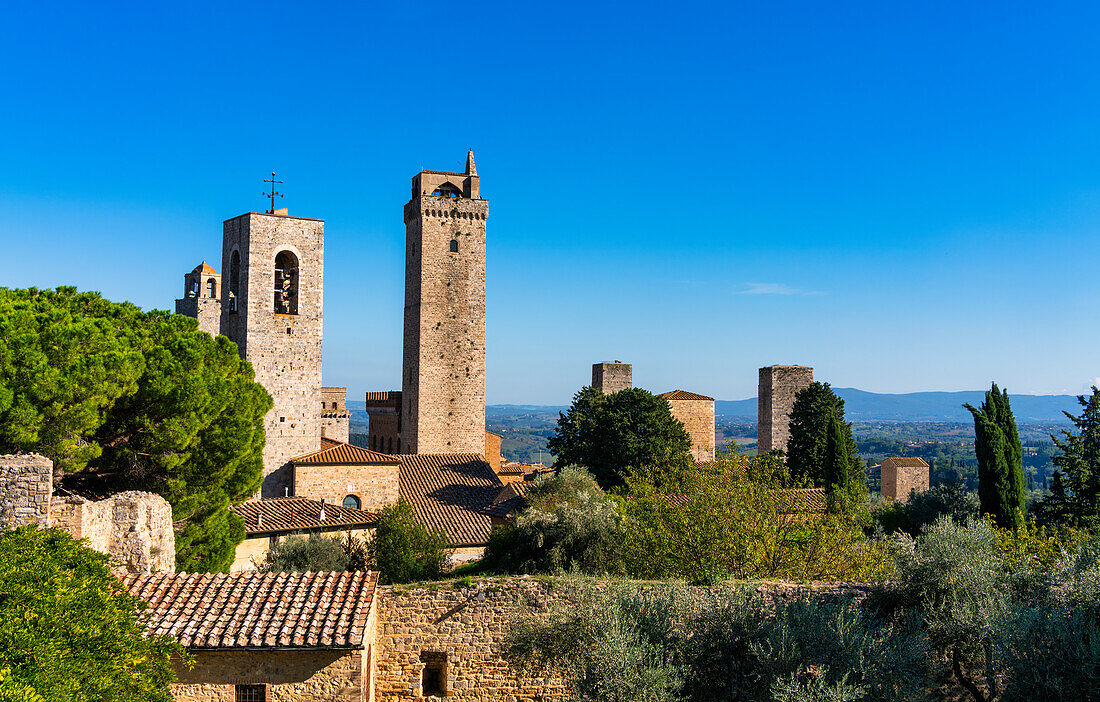 Stadtbild mit Türmen, San Gimignano, Toskana, Italien, Europa