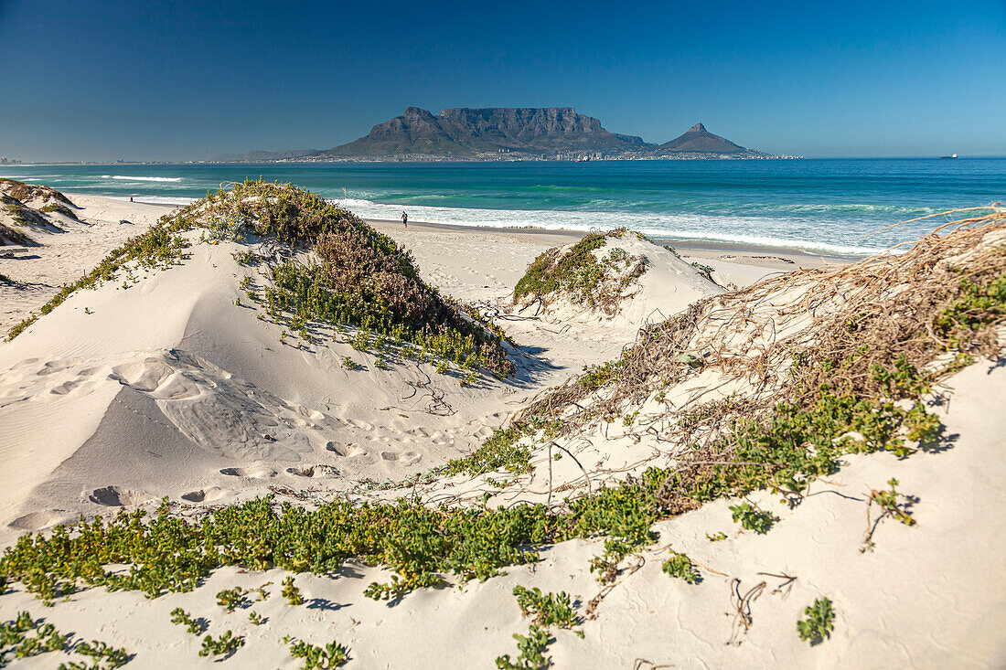 The Bloubergstrand looking towards Cape Town and Table Mountain, Cape Town, Western Cape, South Africa