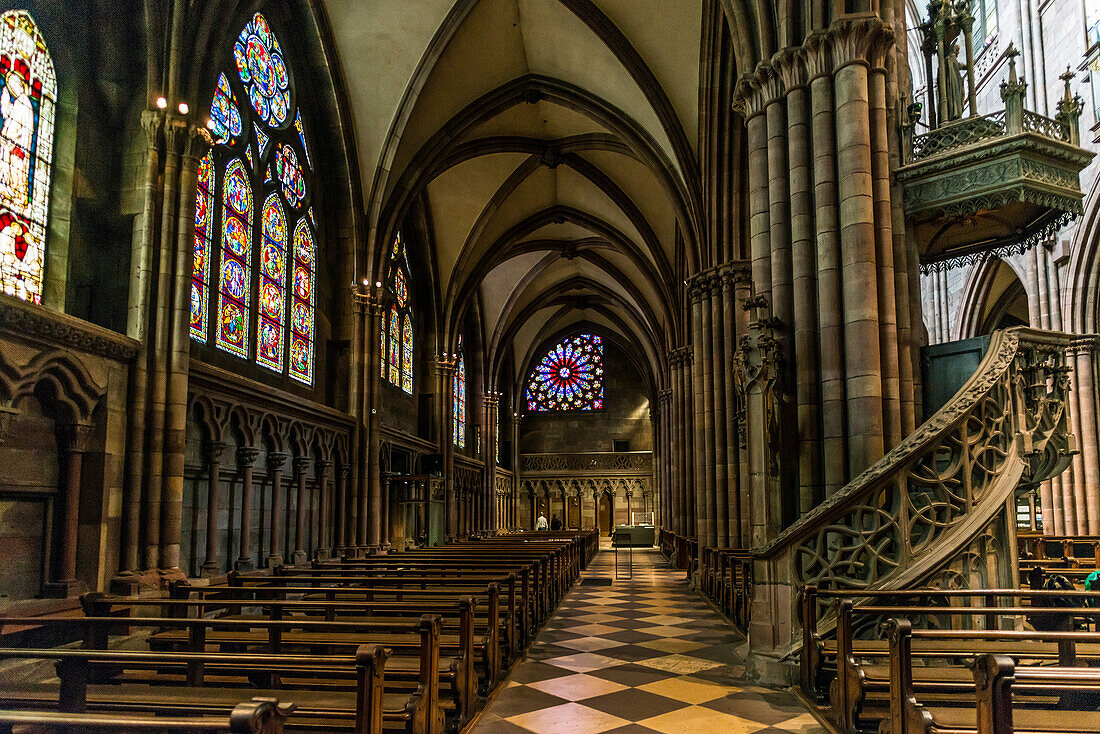 Freiburg Minster, Freiburg im Breisgau, Black Forest, Baden-Württemberg, Germany