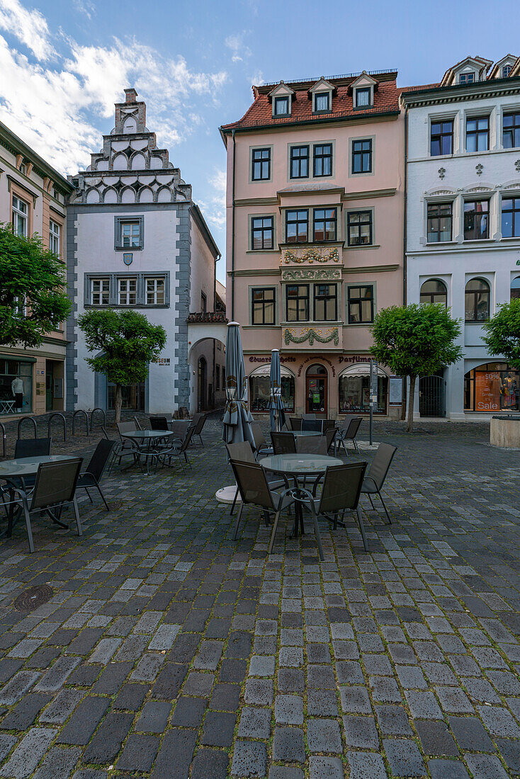 Altstadt mit schönen Bürgerhäusern in Naumburg/Saale an der Straße der Romanik, Burgenlandkreis, Sachsen-Anhalt, Deutschland