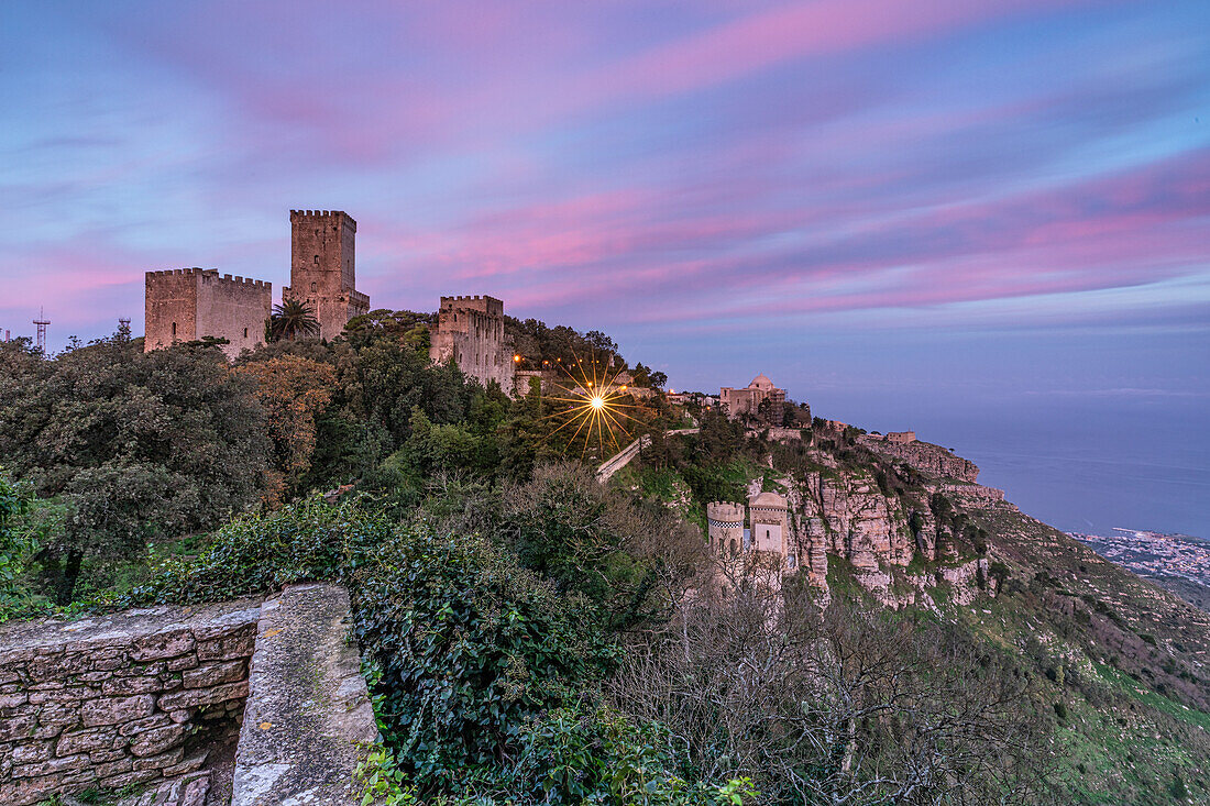 Morgenstimmung in Erice, Trapani, Sizilien, Italien, Europa
